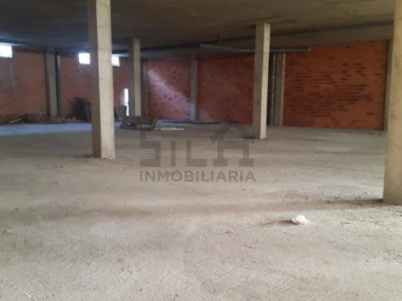 ALQUILER BAJO ZONA PUENTE