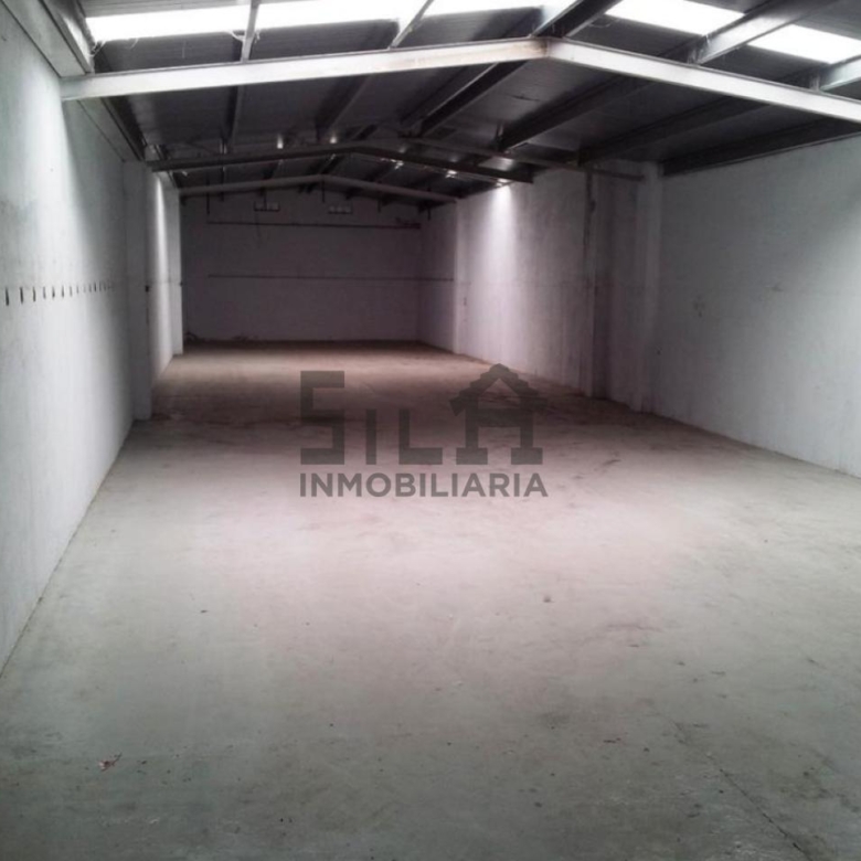 SE ALQUILA BAJO COMERCIAL ZONA VEINTIUNO