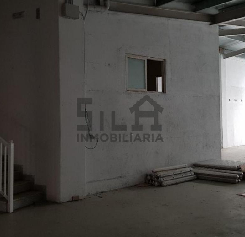 SE ALQUILA BAJO COMERCIAL ZONA VEINTIUNO