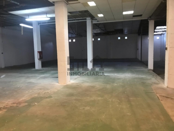 ALQUILER BAJOS COMERCIALES VEINTIUNO