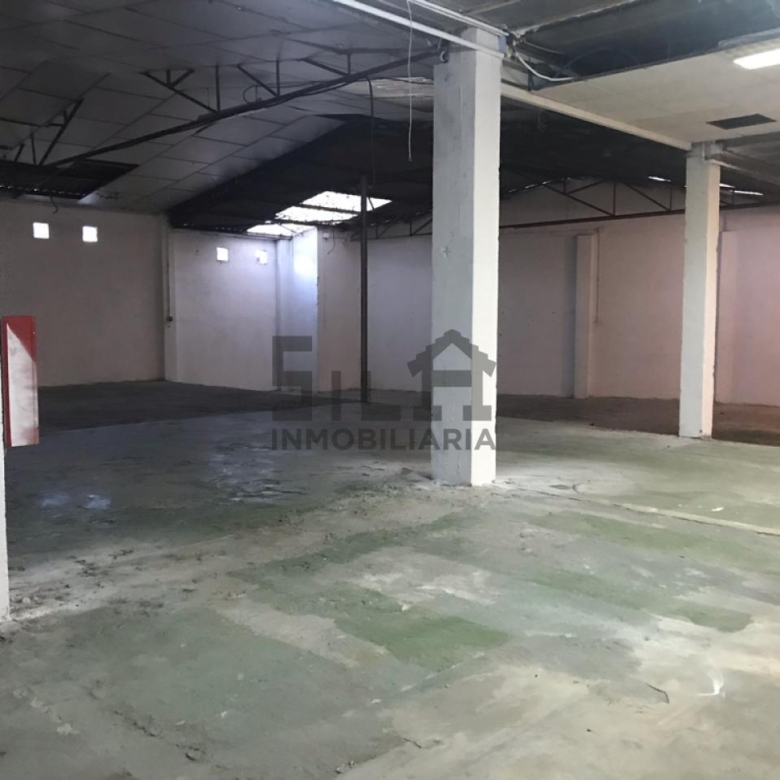 ALQUILER BAJOS COMERCIALES VEINTIUNO