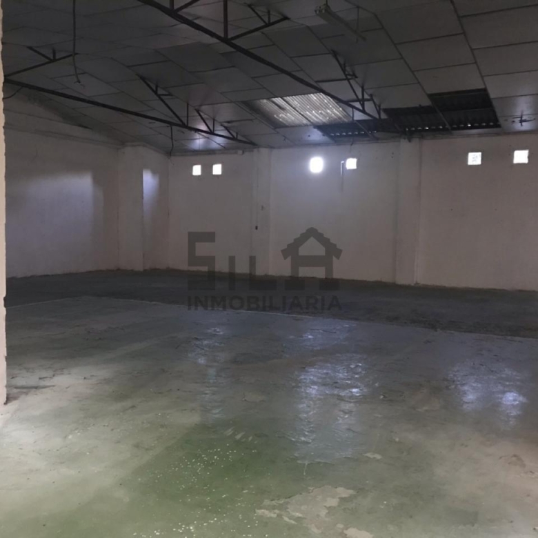 ALQUILER BAJOS COMERCIALES VEINTIUNO