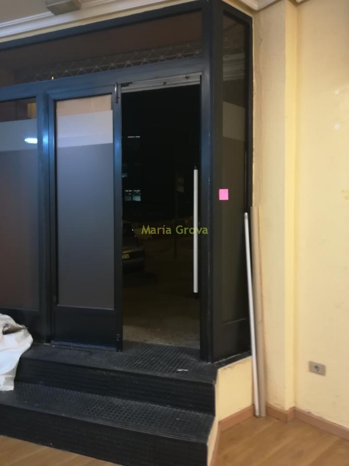 154755186200014170_15475515052 Local Comercial en Vigo