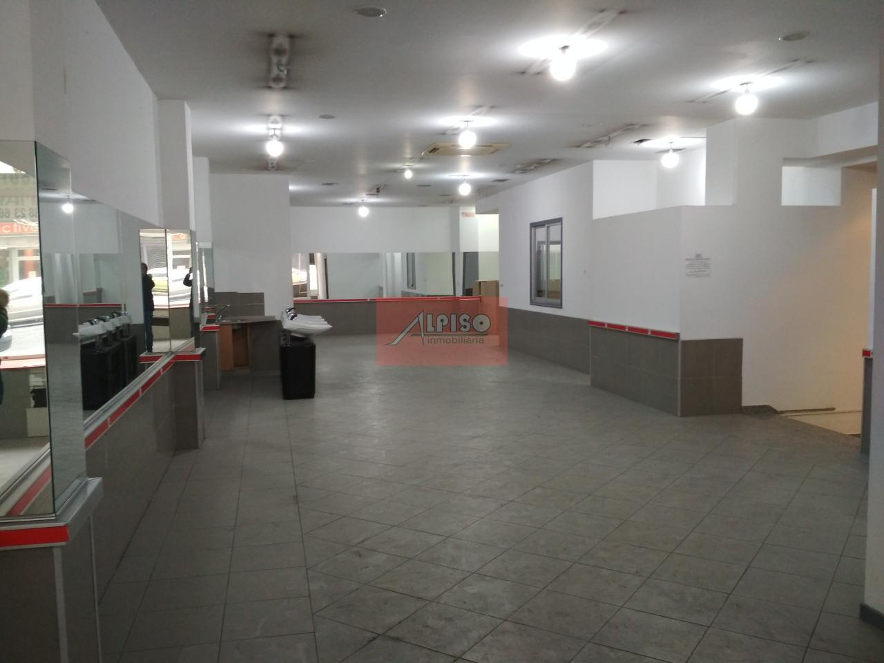 154773861200014192_15477381246 Alquiler Bajo Zona Jardín Posio