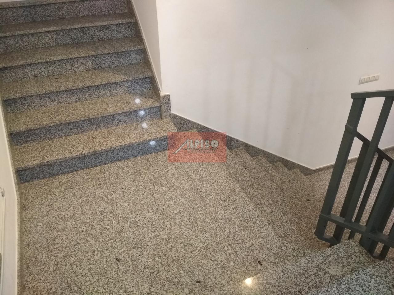 154773861500014192_15477381393 Alquiler Bajo Zona Jardín Posio