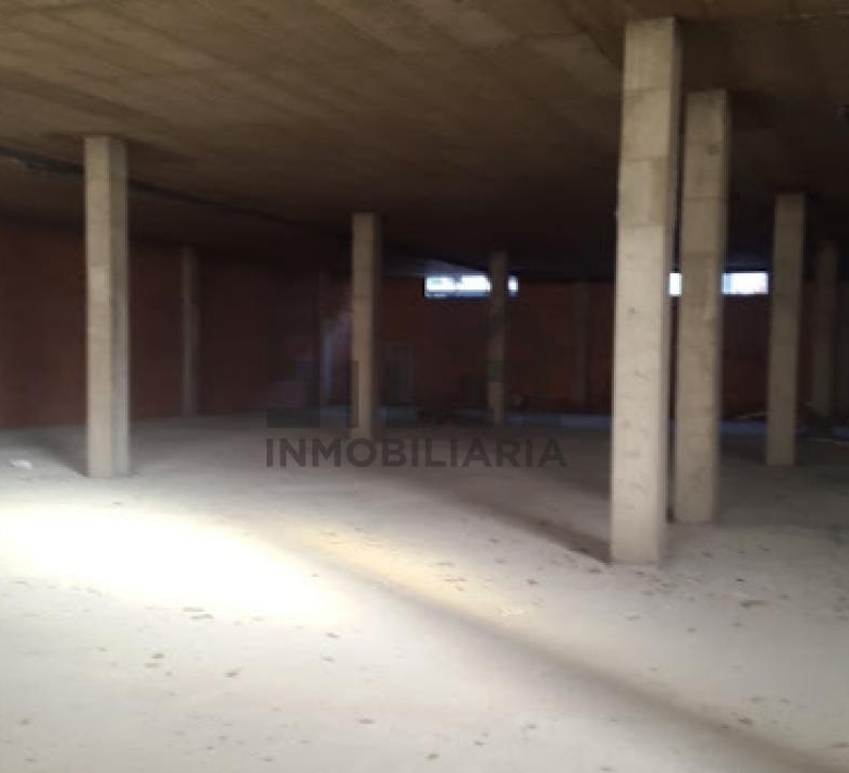 VENTA BAJO COMERCIAL ZONA PUENTE