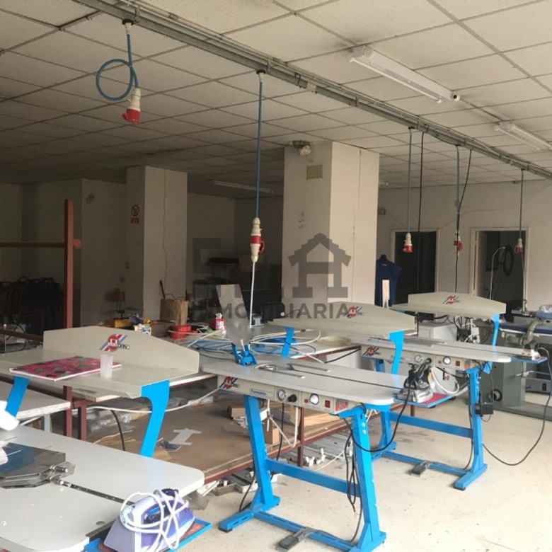 SE ALQUILA LOCAL EN VISTAHERMOSA