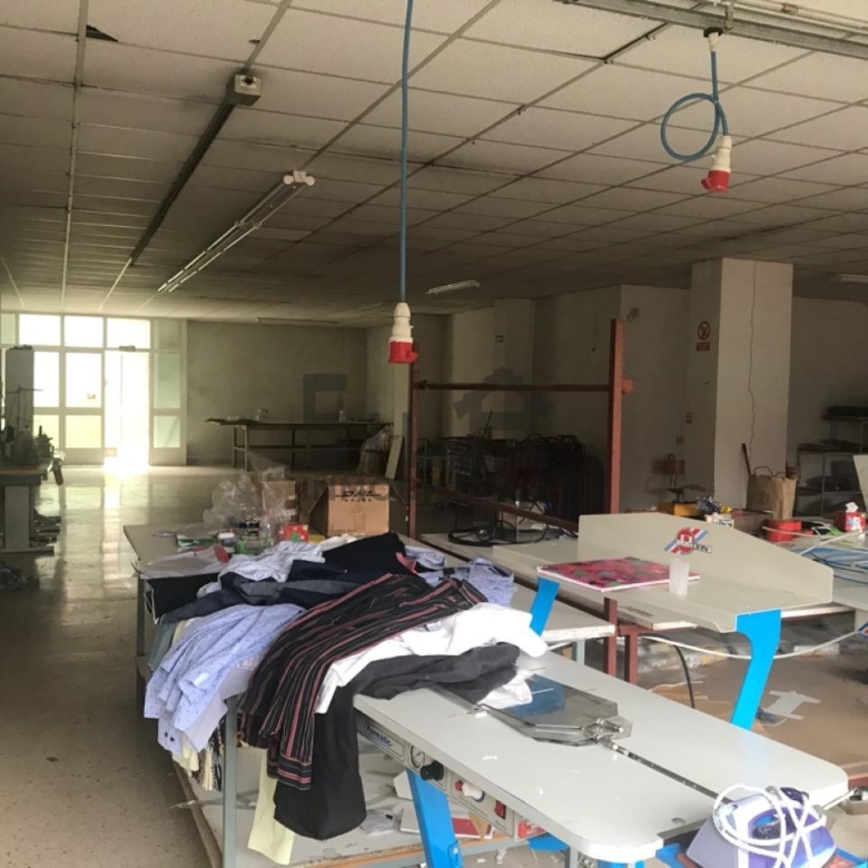 SE ALQUILA LOCAL EN VISTAHERMOSA