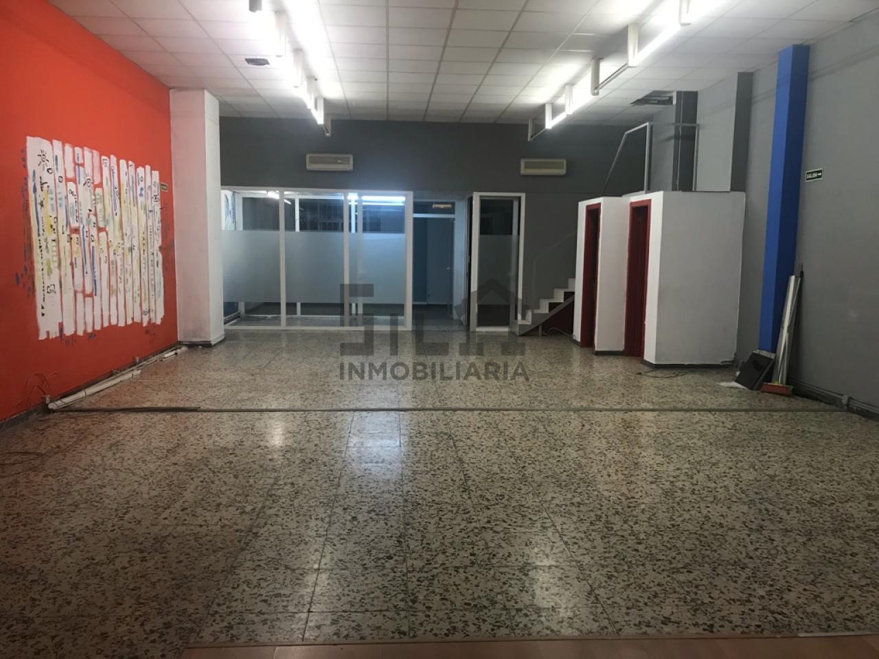 155264072200014548_15526406498 SE ALQUILA LOCAL ZONA CENTRO