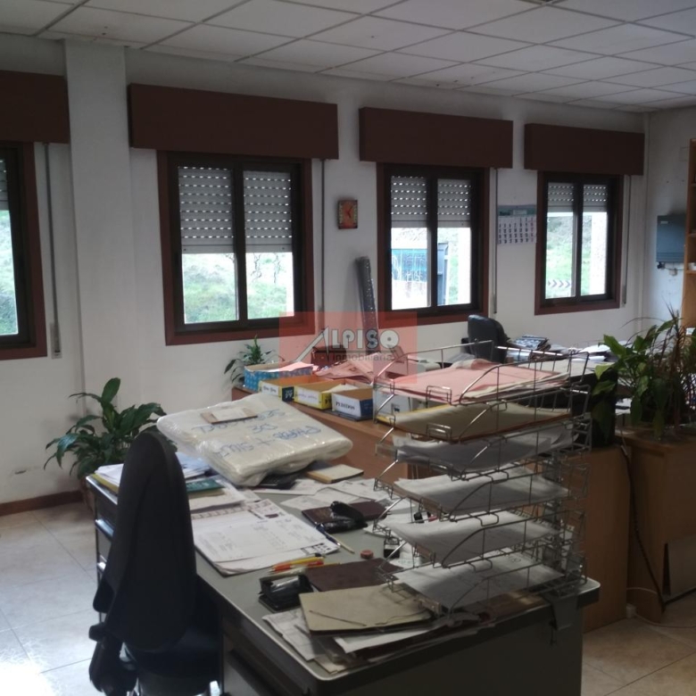 Nave Industrial en Ourense