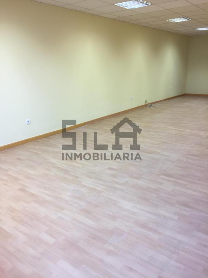 156328582200014083_15632749232 SE ALQUILA OFICINA CALLE DEL PASEO