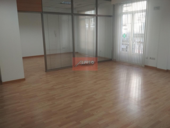 Oficina en Ourense