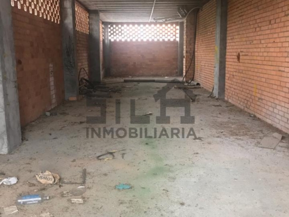 VENTA BAJOS URBANIZ. NUEVA BARROCANES