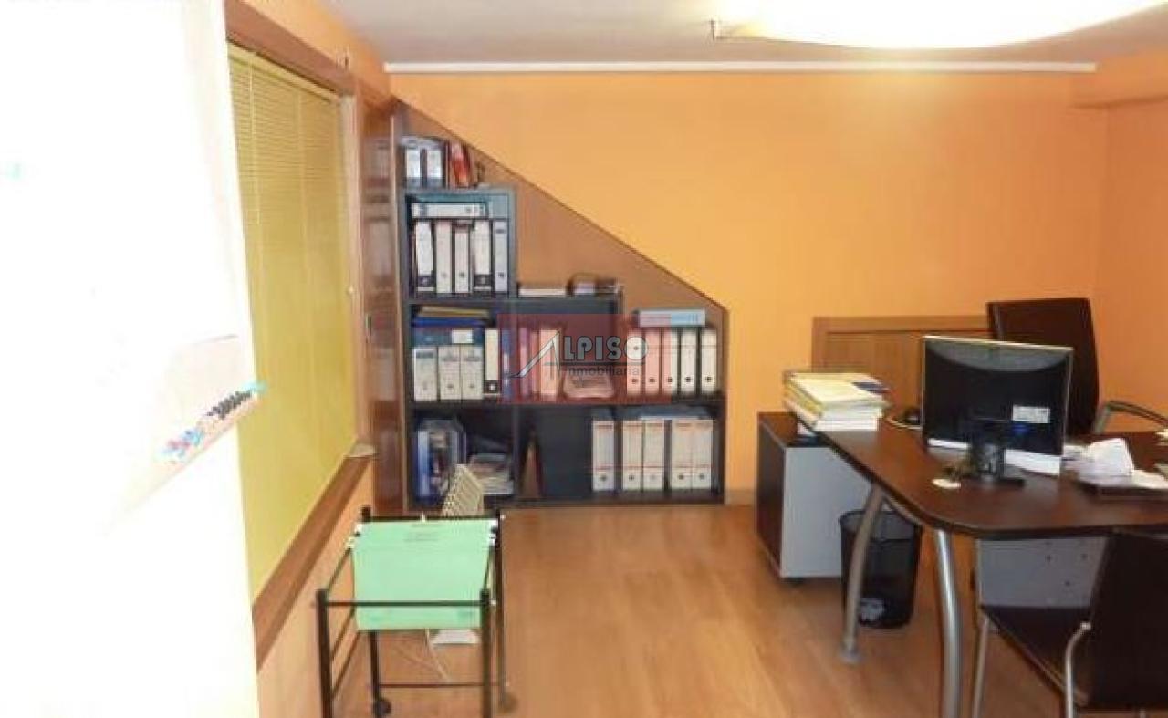 157953563300016398_15795353621 Oficina en Ourense
