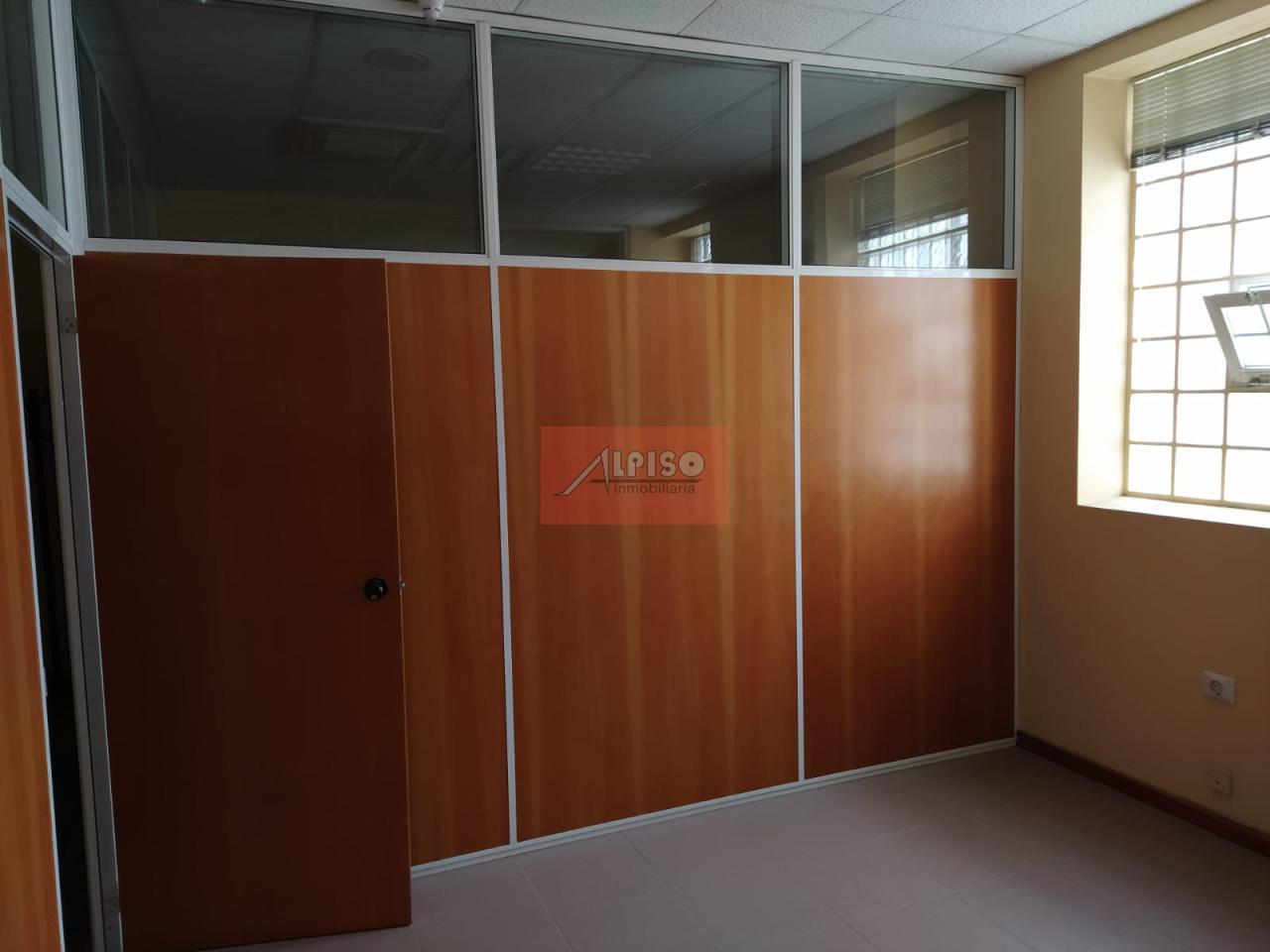 157978012900016426_15797799518 Oficina en Ourense