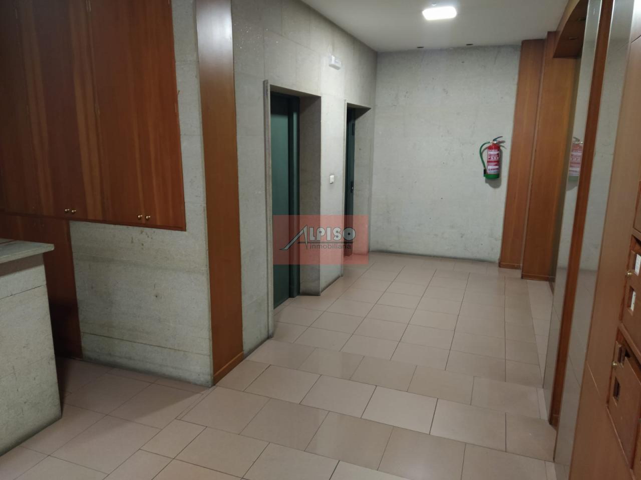 157978013200016426_15797799600 Oficina en Ourense