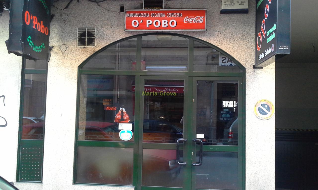 Local hamburguesería O Pobo, en Manolo Martínez