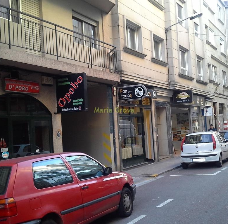 Local hamburguesería O Pobo, en Manolo Martínez