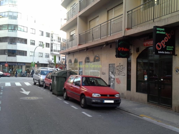 Local hamburguesería O Pobo, en Manolo Martínez