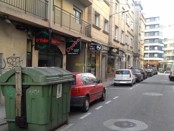 Local hamburguesería O Pobo, en Manolo Martínez