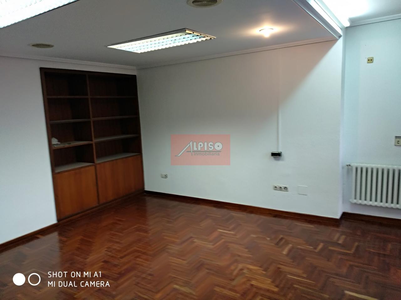 161408237100018959_16140811518 Oficina en Ourense