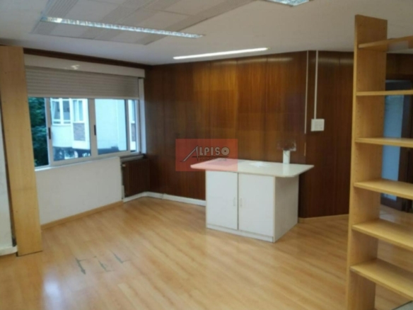 Oficina en Ourense