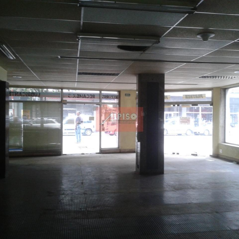 Alquiler local Avd. Zamora