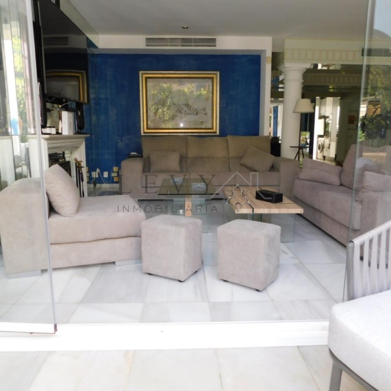 Apartamento en Puerto Banús
