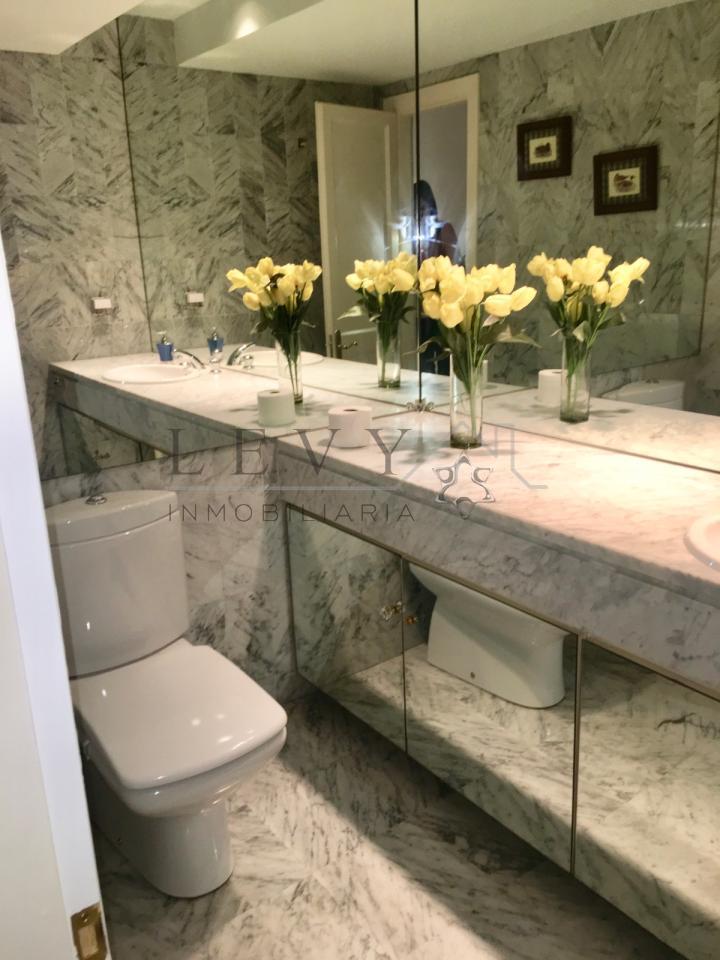 Apartamento en Puerto Banús