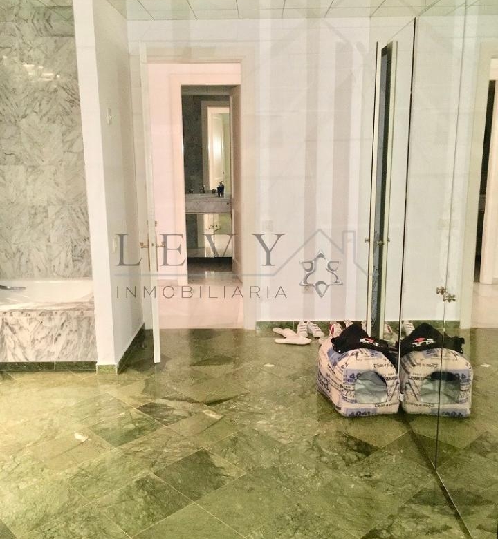 Apartamento en Puerto Banús