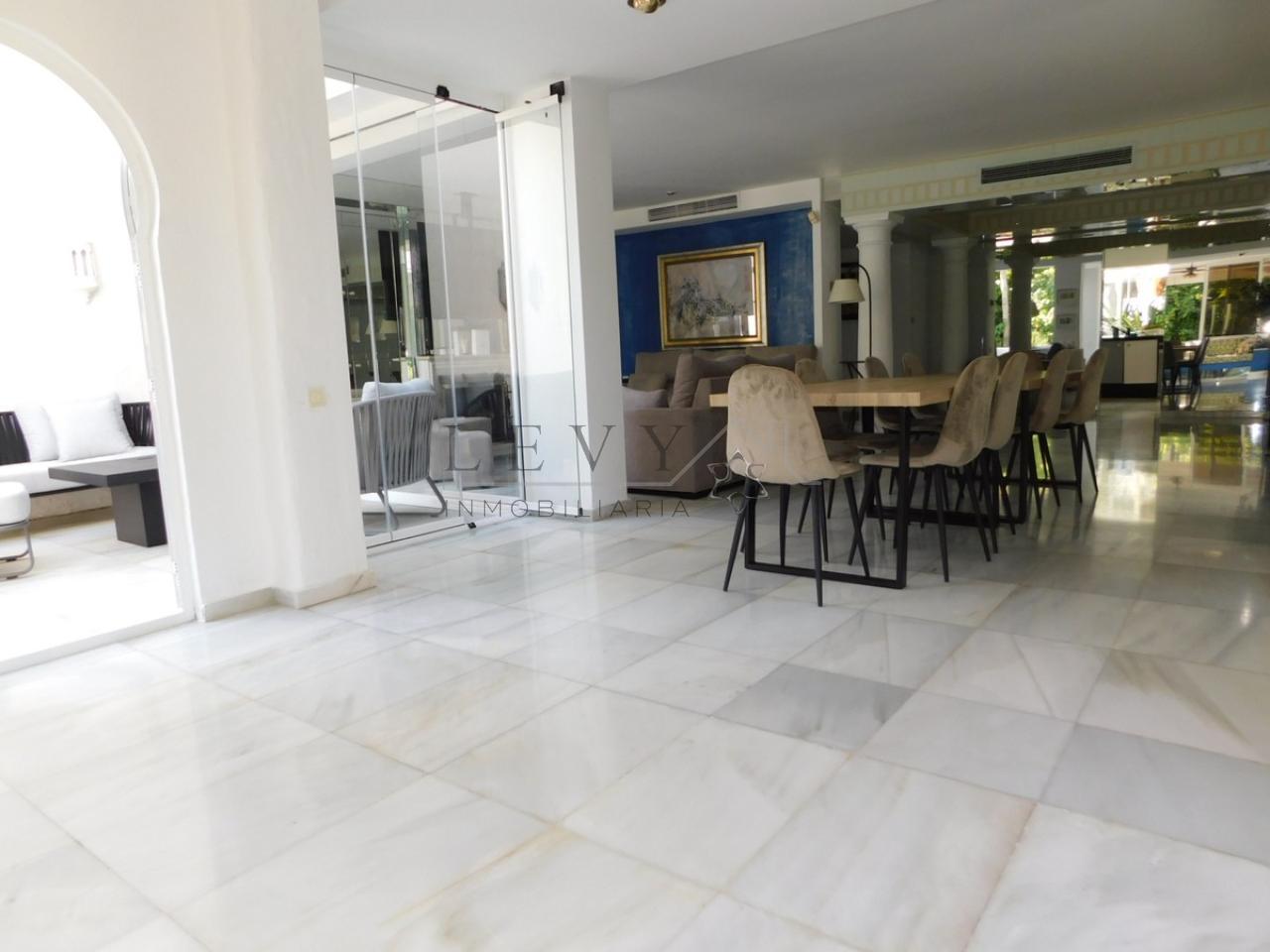 Apartamento en Puerto Banús