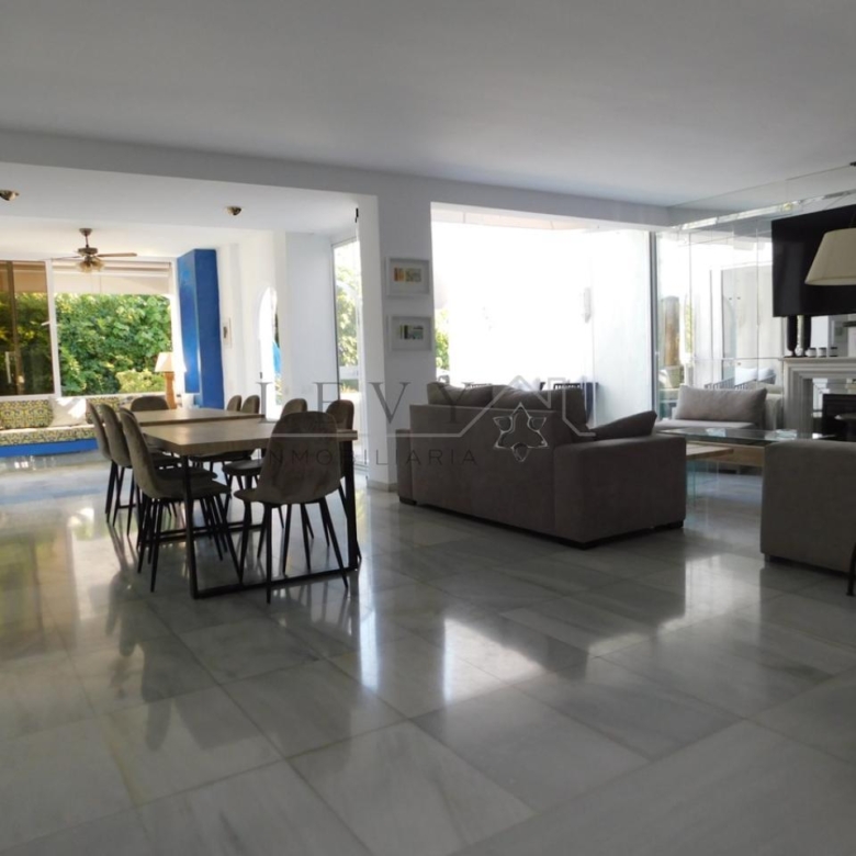 Apartamento en Puerto Banús