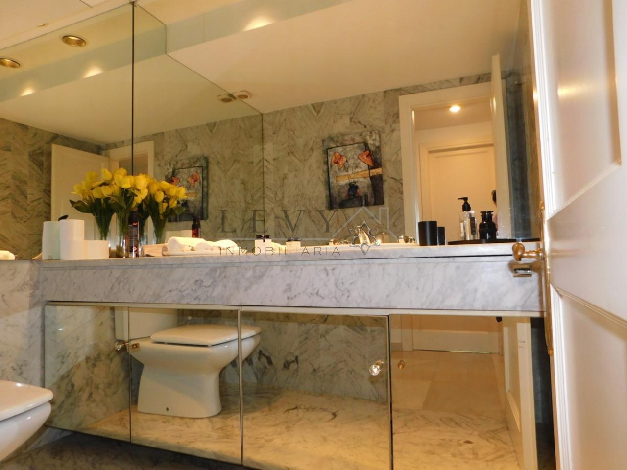 Apartamento en Puerto Banús