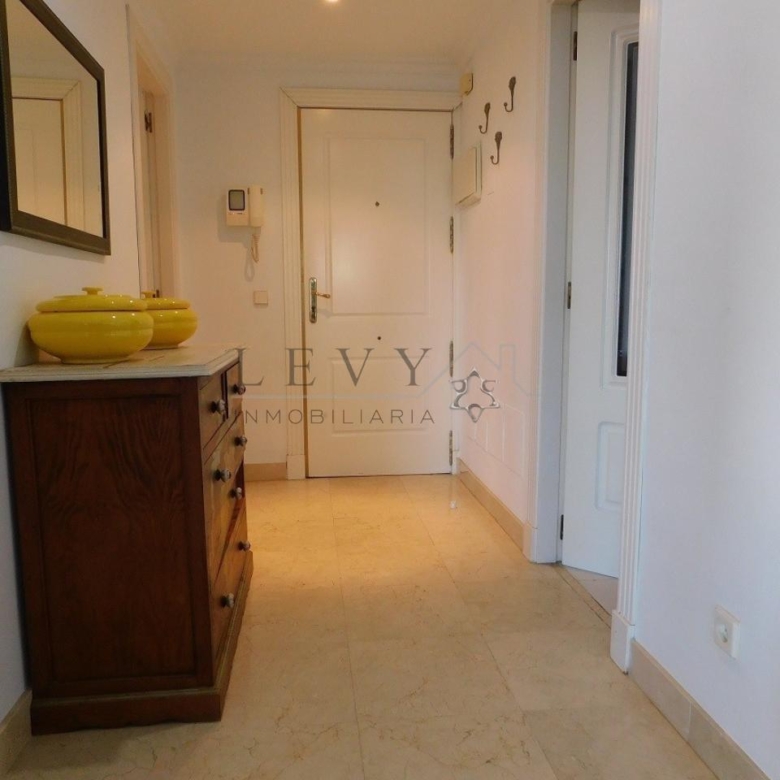 Apartamento en Puerto Banús