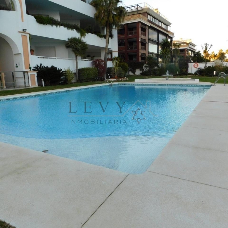 Apartamento en Puerto Banús