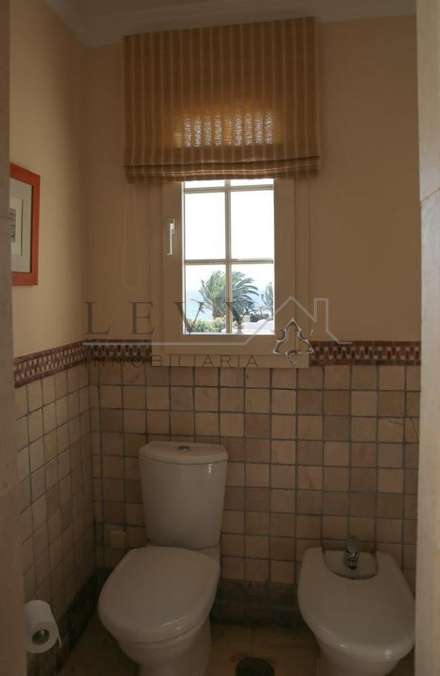 162453207700026528_16225338186 Casa en Puerto Banús