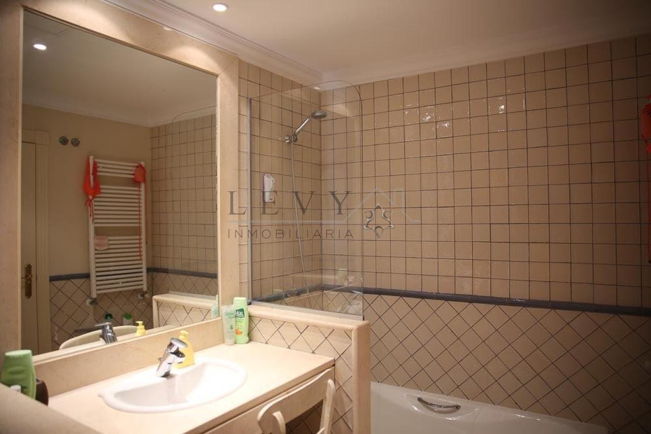162453208000026528_16225338237 Casa en Puerto Banús