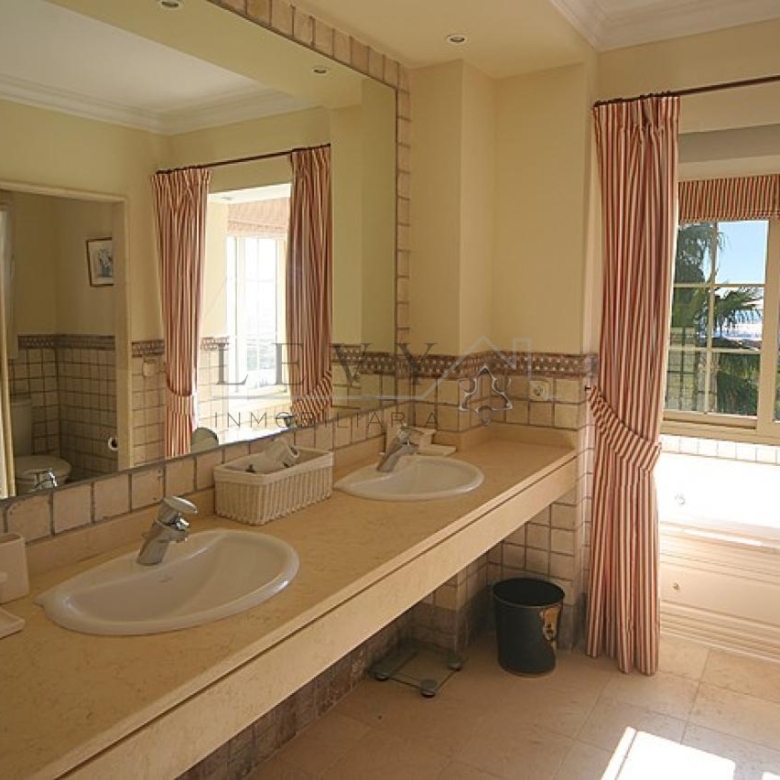 Chalet en Puerto Banús