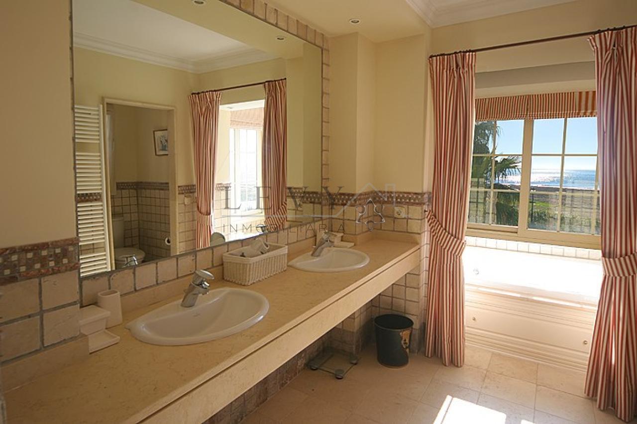 162453209000026529_16225337988 Chalet en Puerto Banús