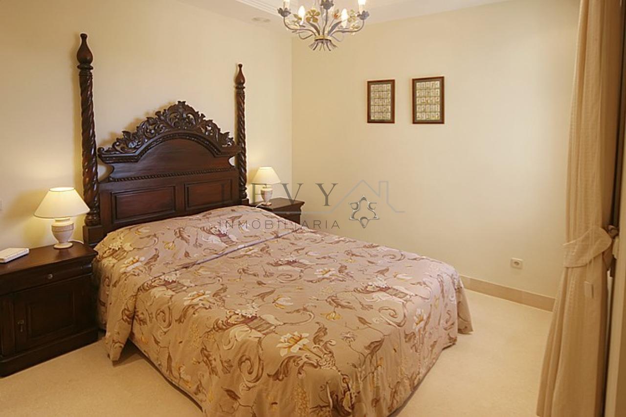 162453209200026529_16225338023 Chalet en Puerto Banús