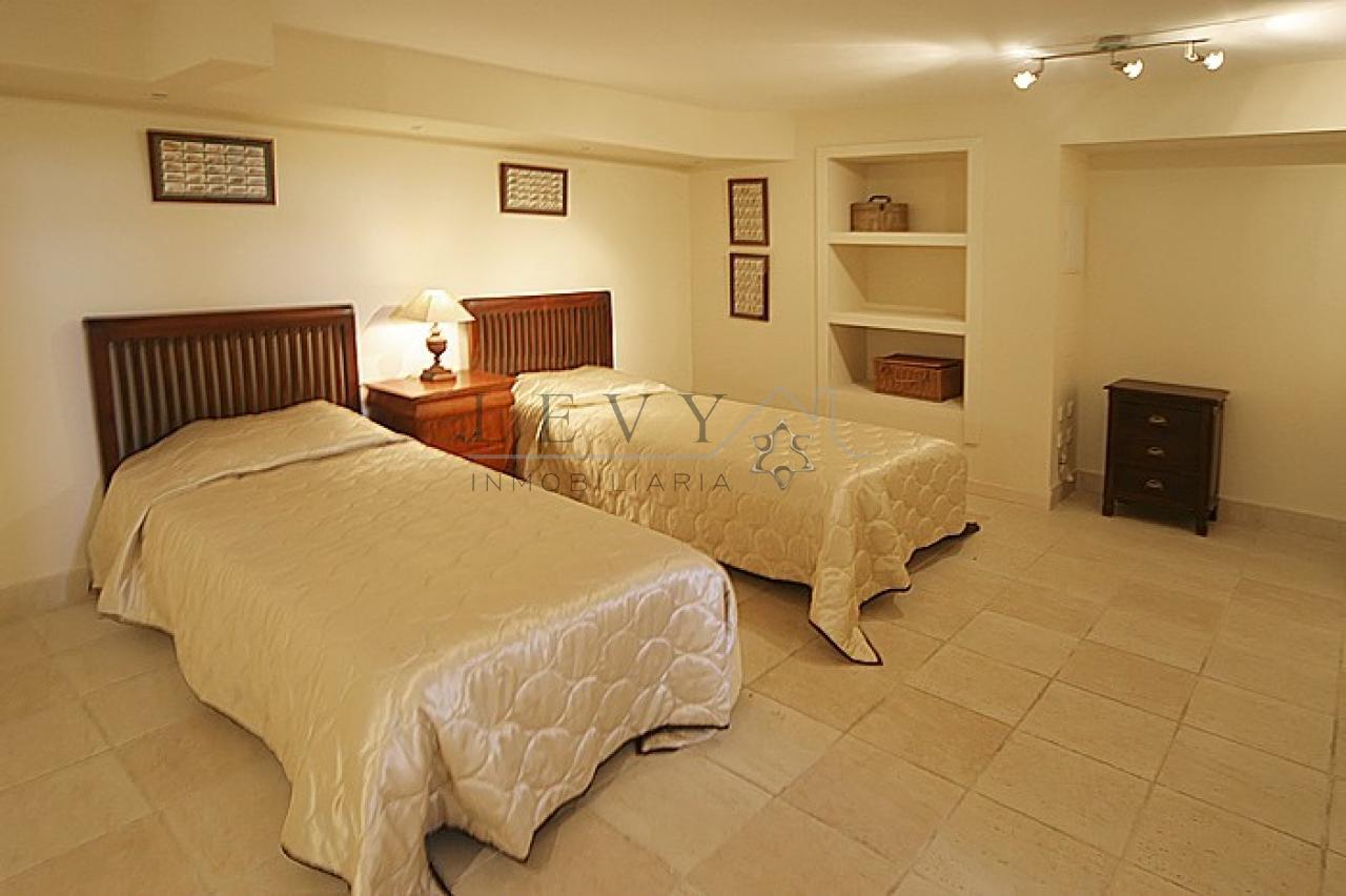 162453209400026529_16225338039 Chalet en Puerto Banús