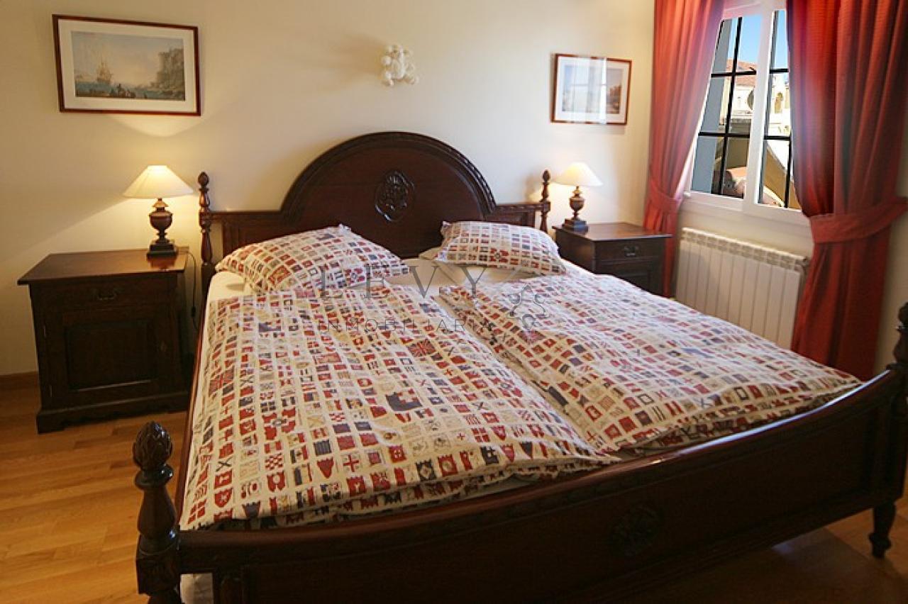 162453209500026529_16225338070 Chalet en Puerto Banús