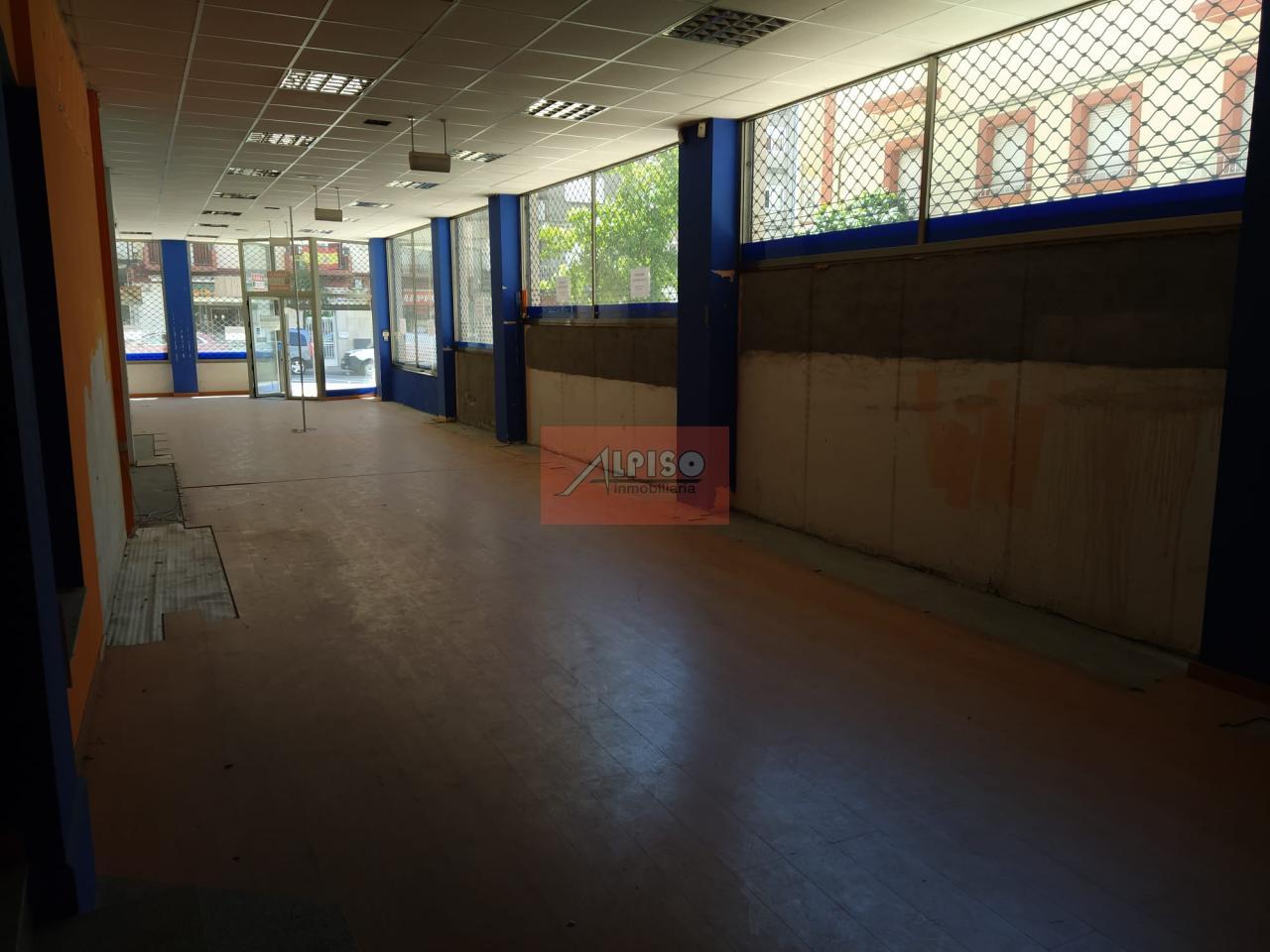162454526600019610_16245435788 Local Comercial en Ourense