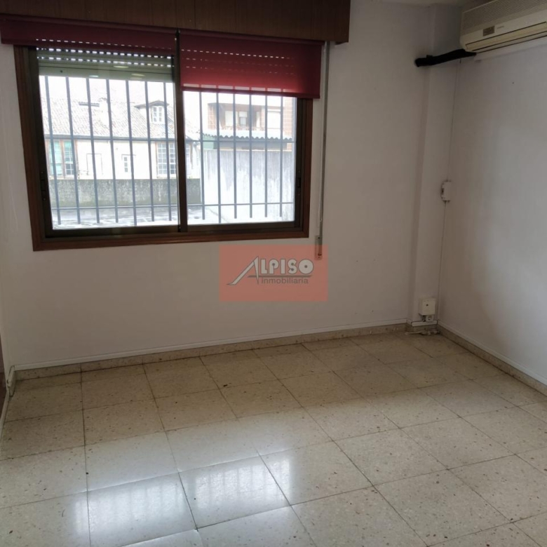 Oficina en Ourense