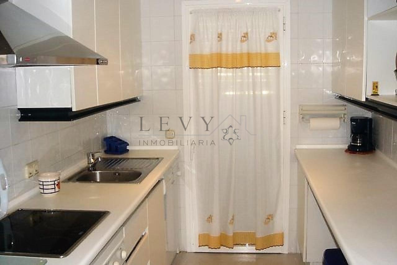 164243854300128117_16424385180 fantastico piso en Puerto Banus