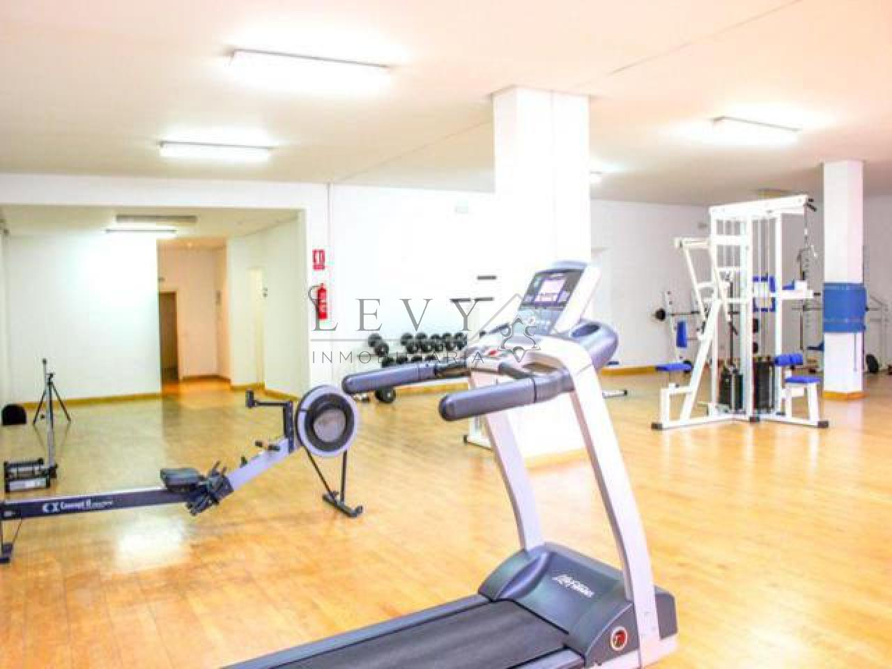 164243854700128117_16424385242 fantastico piso en Puerto Banus