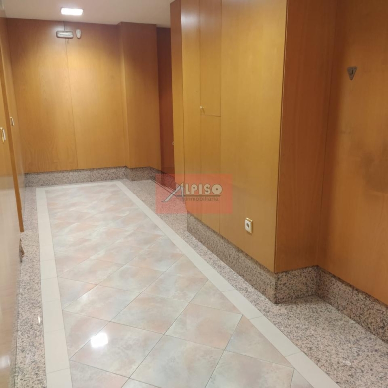 Oficina en Ourense