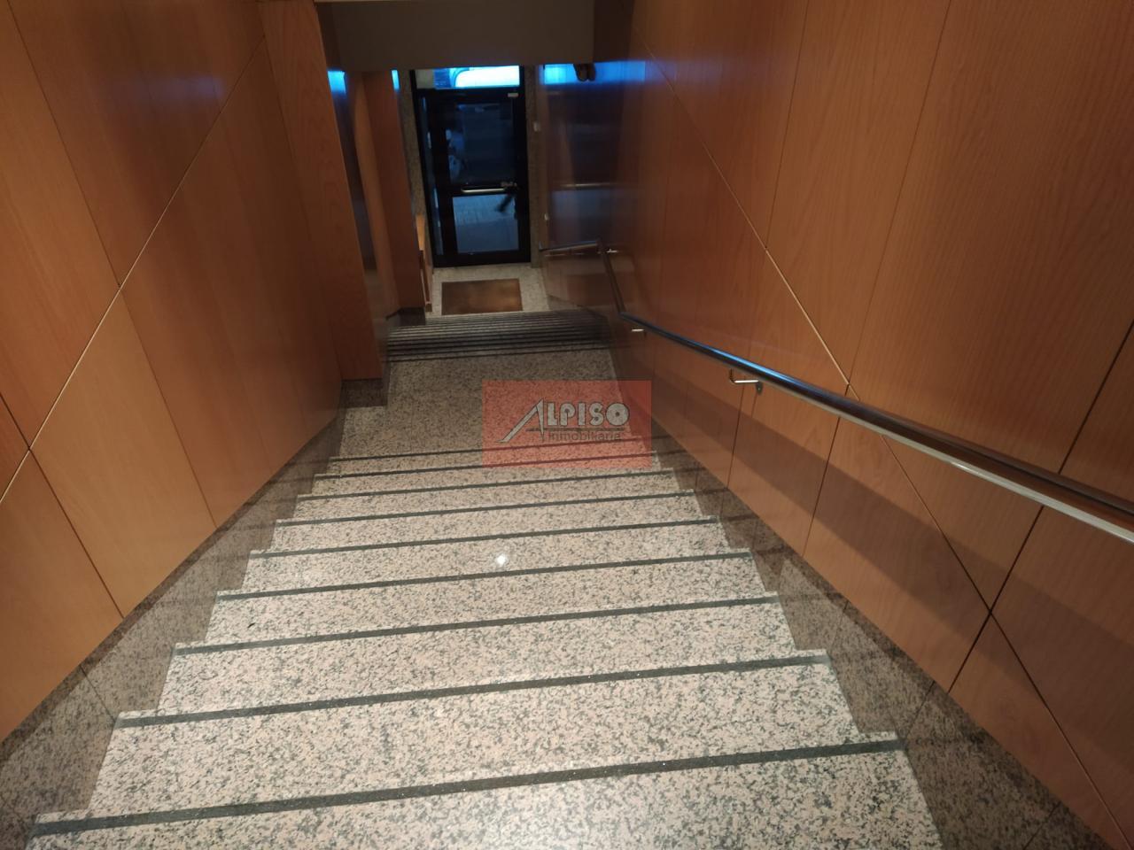 164382437800020708_16438241852 Oficina en Ourense