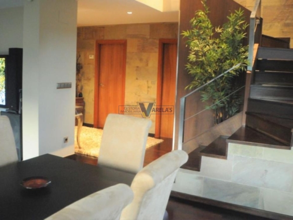 Impresionante chalet a cinco minutos de la ciudad