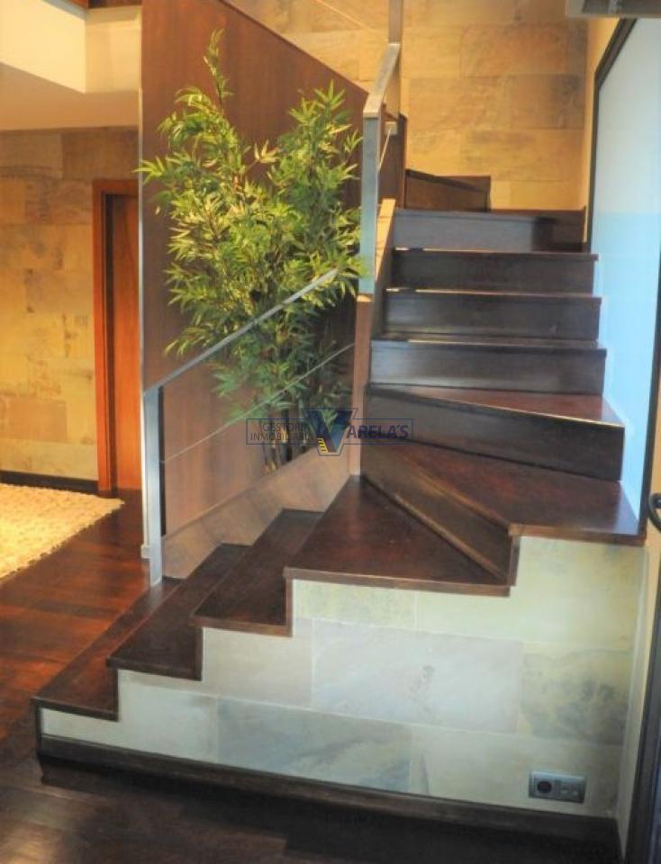 164422739400015899_15432371058 Impresionante chalet a cinco minutos de la ciudad